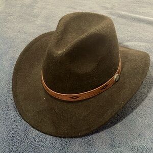 Black cowboy hat